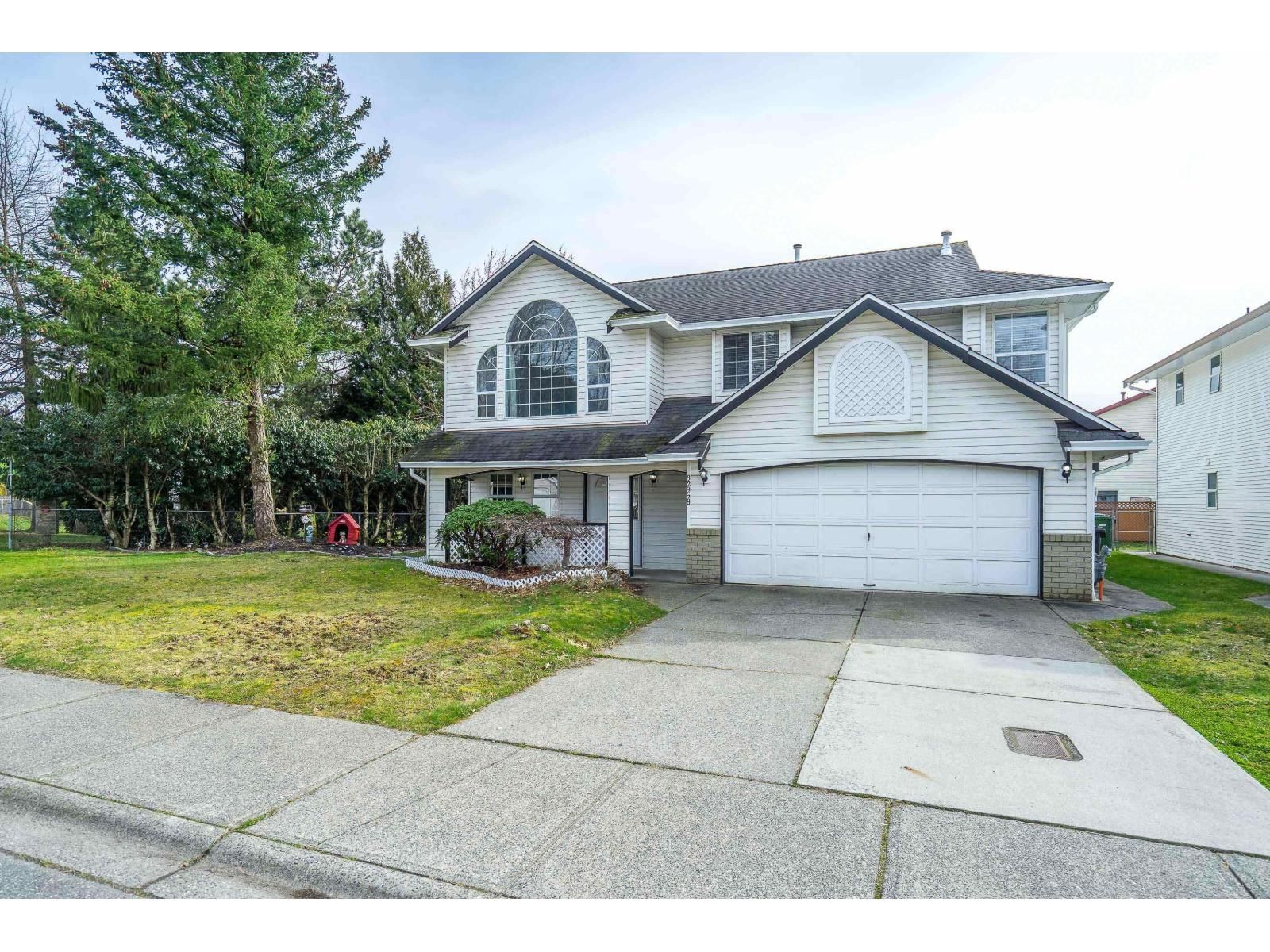 32958 HARWOOD Place, Abbotsford, British Columbia V2S 7C2