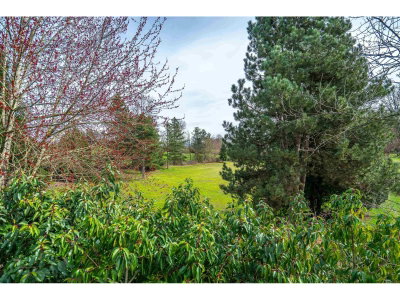 32958 HARWOOD Place | Abbotsford British Columbia | Slide Image Eighteen
