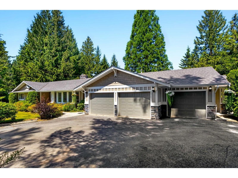 26627 60 Avenue Langley British Columbia, V4W 1V7 - 5 Bedrooms Home For Sale