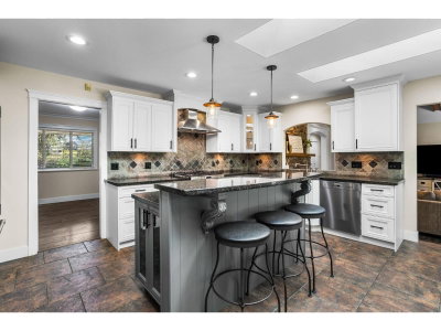 26627 60 Avenue | Langley British Columbia | Slide Image Eight