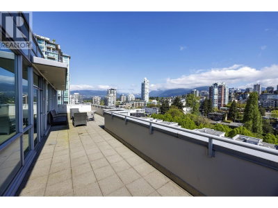 168 ESPLANADE | North Vancouver British Columbia | Slide Image Twenty-nine
