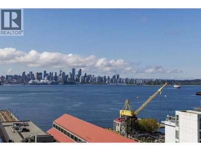 168 ESPLANADE | North Vancouver British Columbia | Slide Image Four