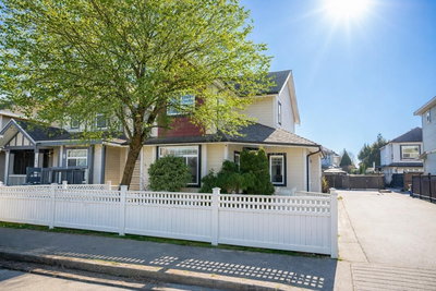 19914 73A Avenue | Langley British Columbia | Slide Image Two
