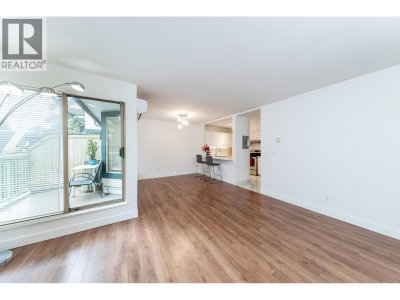 7520 18TH Street | Burnaby British Columbia | Slide Image Ten