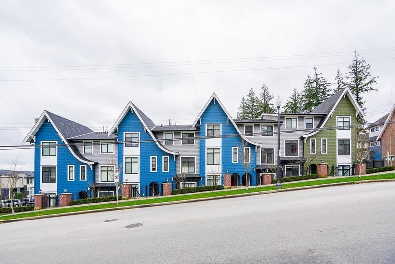 2888 156 Street Surrey British Columbia, V3Z 0C7 - 4 Bedrooms Condo For Sale