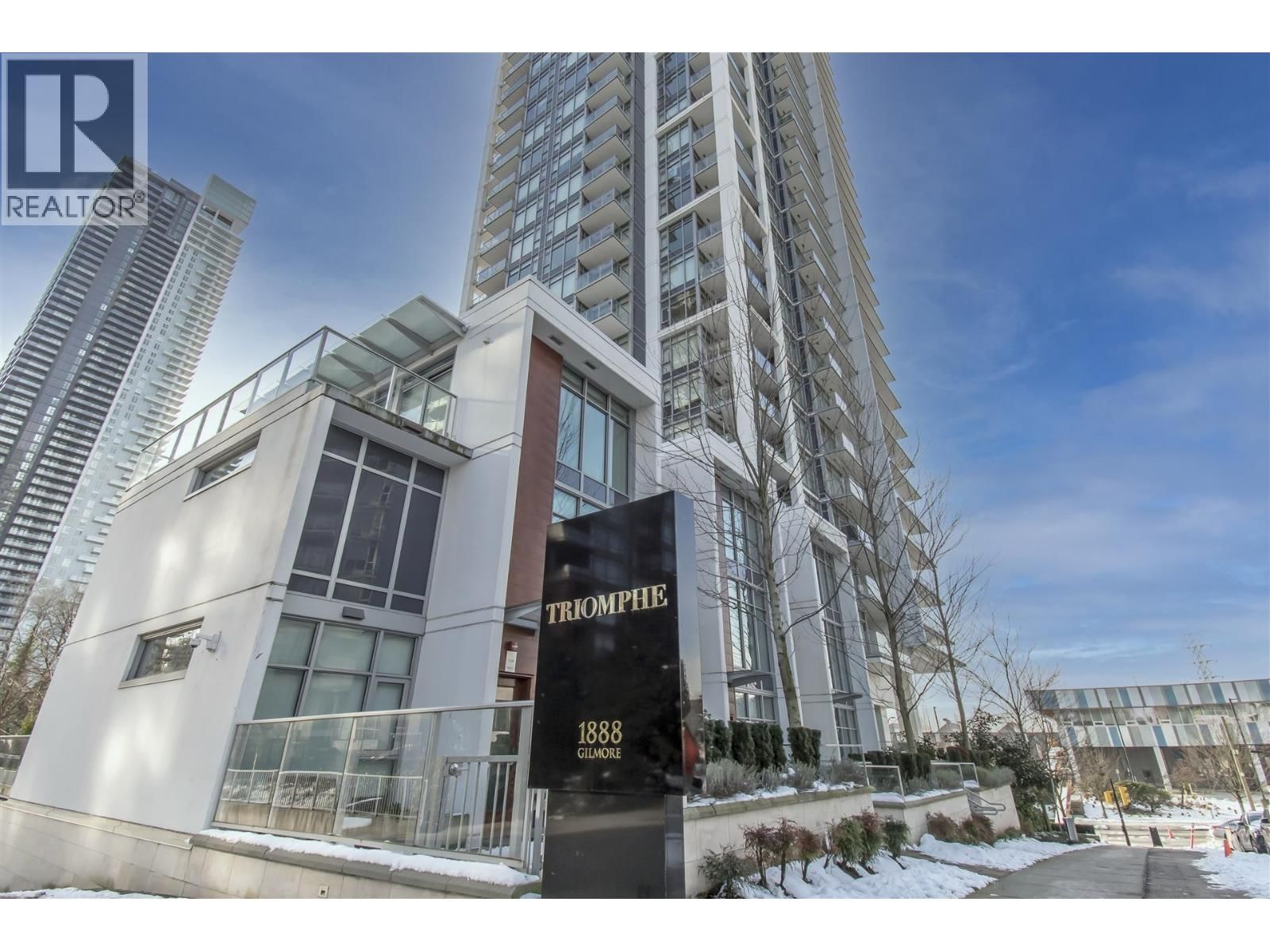 1888 GILMORE Avenue, Burnaby, British Columbia V5C 0L2