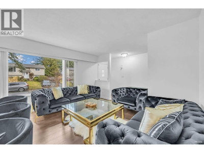 22938 FULLER Avenue | Maple Ridge British Columbia | Slide Image Five