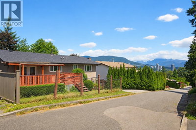 3204 MARINER Way | Coquitlam British Columbia | Slide Image Thirty-three