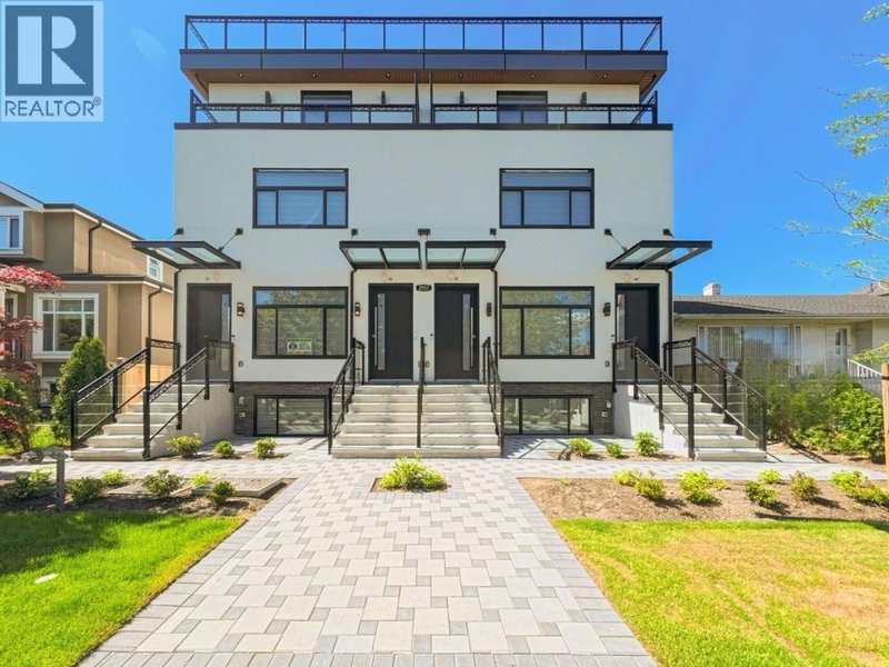 2557 KING EDWARD Avenue Vancouver British Columbia, V6L 1T5 - 3 Bedrooms Condo For Sale
