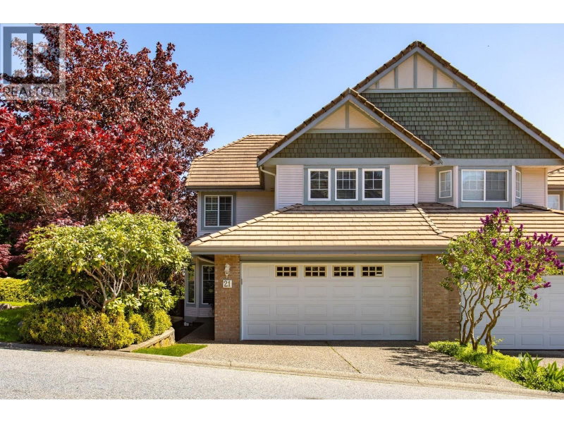 1751 PADDOCK Drive Coquitlam British Columbia, V3E 3M2 - 4 Bedrooms Condo For Sale