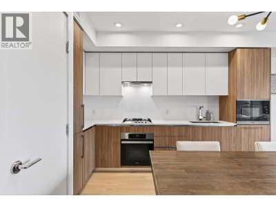 209 20 Avenue | Vancouver British Columbia | Slide Image Eleven