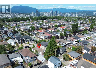 3378 26TH Avenue | Vancouver British Columbia | Slide Image Forty
