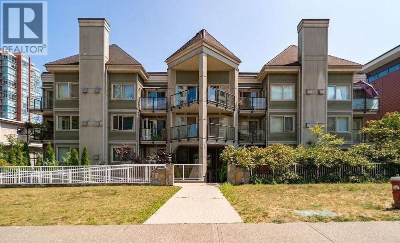 210 CARNARVON Street New Westminster British Columbia, V3L 1B8 - 1 Bedroom Condo For Sale