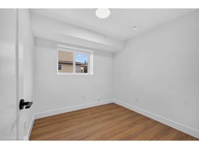 5642 144 ST Street | Surrey British Columbia | Slide Image Thirty-one