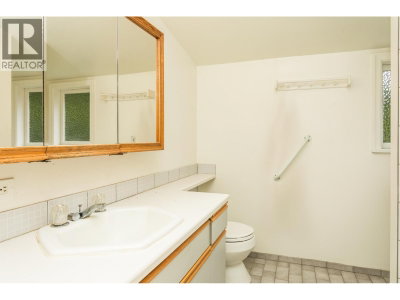 6857 LABURNUM Street | Vancouver British Columbia | Slide Image Twenty-six