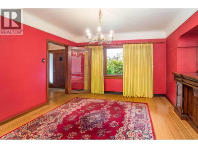 6857 LABURNUM Street | Vancouver British Columbia | Slide Image Eight