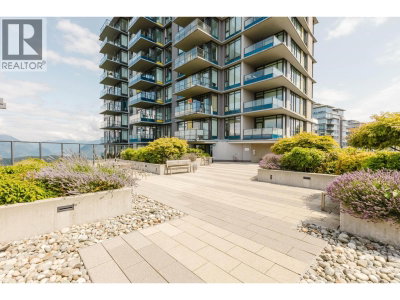 8850 UNIVERSITY Crescent | Burnaby British Columbia | Slide Image Twenty-one