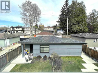 1633 MARINE Drive | Vancouver British Columbia | Slide Image Thirty-six