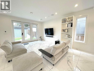 1633 MARINE Drive | Vancouver British Columbia | Slide Image Nine