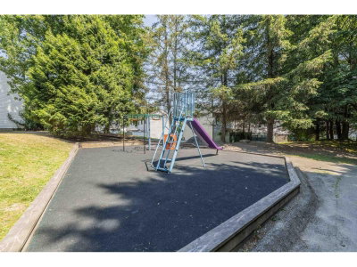 6665 138 Street | Surrey British Columbia | Slide Image Twenty-seven