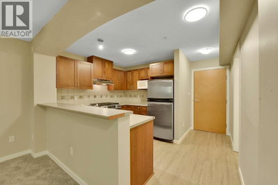 2959 SILVER SPRINGS Boulevard | Coquitlam British Columbia | Slide Image Nine