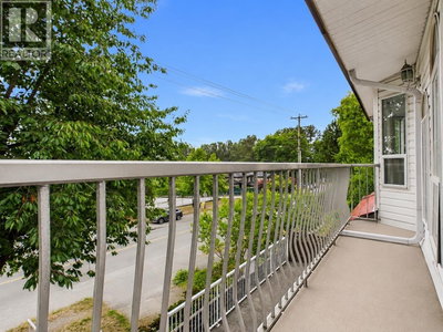 5135 MARINE Drive | Burnaby British Columbia | Slide Image Twenty-four