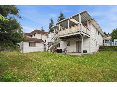 12191 101A Avenue | Surrey British Columbia | Slide Image Twenty-three