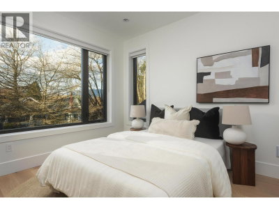 2684 OXFORD Street | Vancouver British Columbia | Slide Image Fourteen