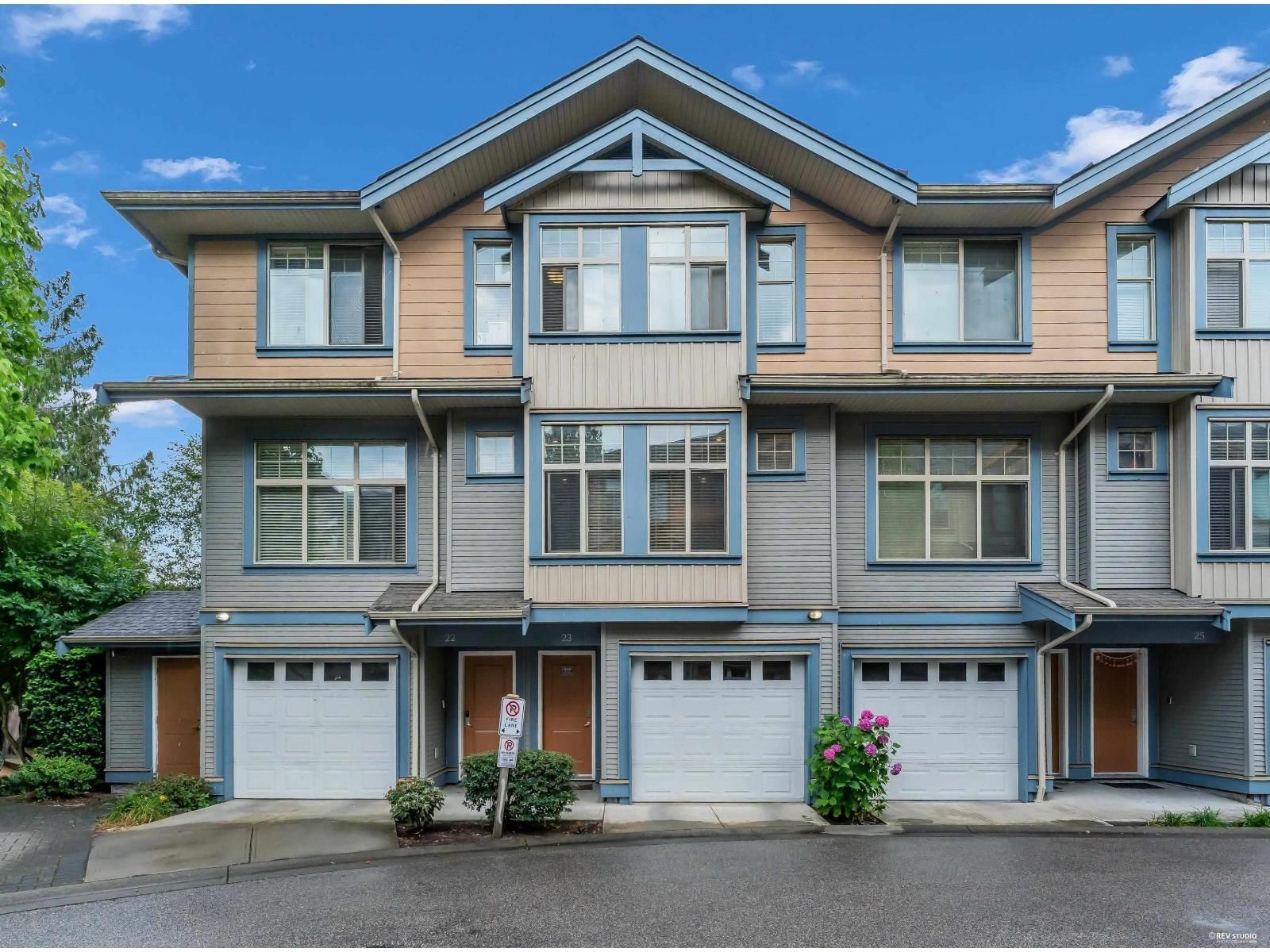 12036 66 Avenue, Surrey, British Columbia V3W 3M2