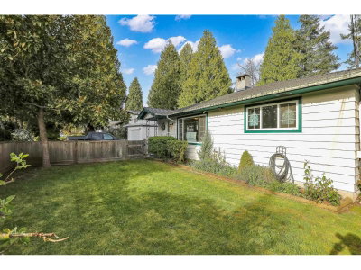 1554 STEVENS Street | White Rock British Columbia | Slide Image Three