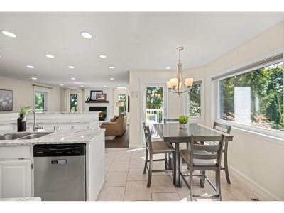 2312 HAMPSHIRE Place | Abbotsford British Columbia | Slide Image Thirteen