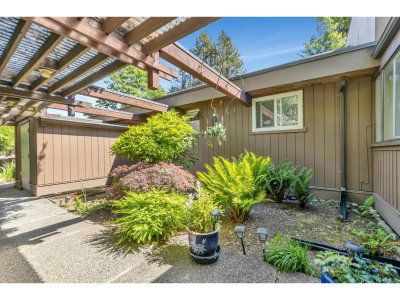 14246 102 Avenue | Surrey British Columbia | Slide Image Thirty-two