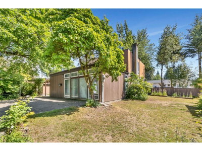 14246 102 Avenue | Surrey British Columbia | Slide Image Four
