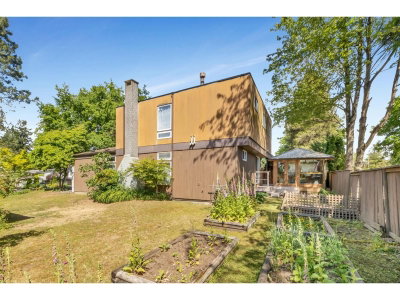 14246 102 Avenue | Surrey British Columbia | Slide Image Five