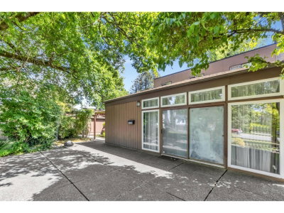 14246 102 Avenue | Surrey British Columbia | Slide Image Six