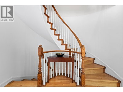 2128 43RD Avenue | Vancouver British Columbia | Slide Image Thirteen