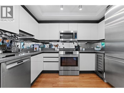 2128 43RD Avenue | Vancouver British Columbia | Slide Image Eight