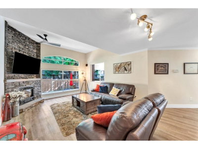 8257 121A Street | Surrey British Columbia | Slide Image Six