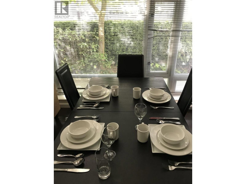 129 REGIMENT Square Vancouver British Columbia, V6B 1X5 - 2 Bedrooms Condo For Sale