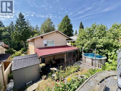 1570 SHAUGHNESSY Street | Port Coquitlam British Columbia | Slide Image Two