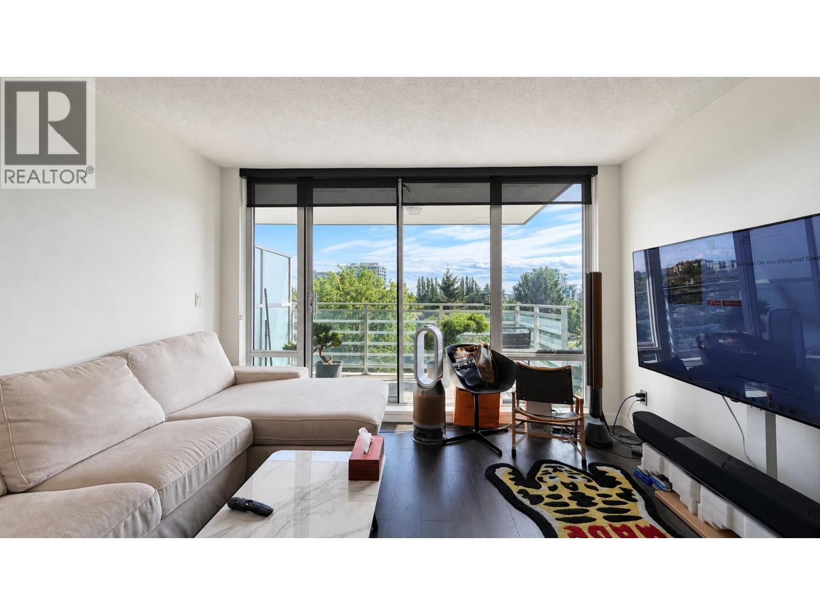 8800 HAZELBRIDGE Way, Richmond, British Columbia V6X 0S3