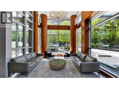 8800 HAZELBRIDGE Way | Richmond British Columbia | Slide Image Thirteen