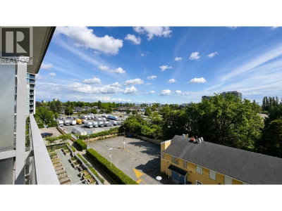 8800 HAZELBRIDGE Way | Richmond British Columbia | Slide Image Nine