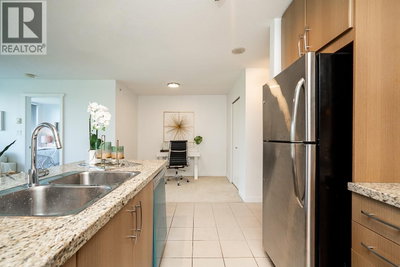 660 NOOTKA Way | Port Moody British Columbia | Slide Image Eight