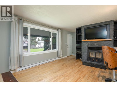 2761 PETERSEN Road | Prince George British Columbia | Slide Image Six