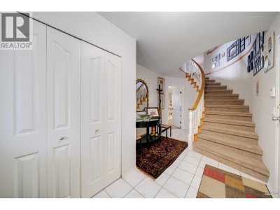 12142 227 Street | Maple Ridge British Columbia | Slide Image Two