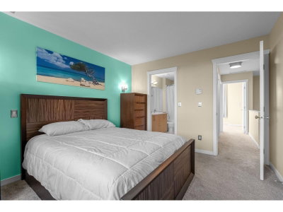 5839 PANORAMA Drive | Surrey British Columbia | Slide Image Eleven