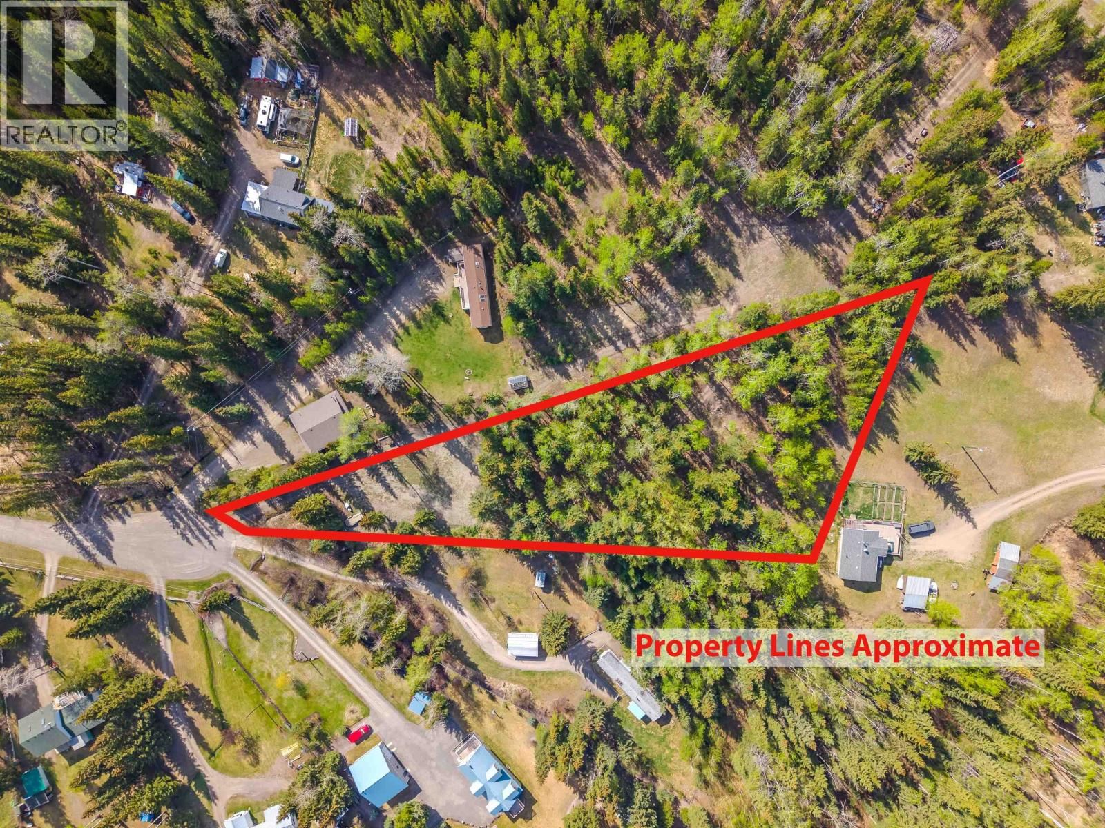 43 WOLFE Road, 100 Mile House, British Columbia V0K 2E3