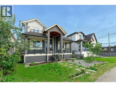 520 EWEN Avenue | New Westminster British Columbia | Slide Image One