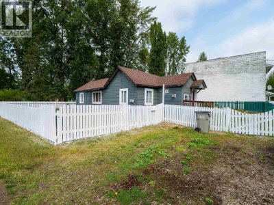 201 LEWIS Drive | Quesnel British Columbia | Slide Image Thirty-one